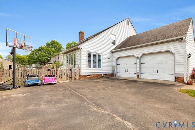 8200 Sawyer Ln, Mechanicsville, VA 23111