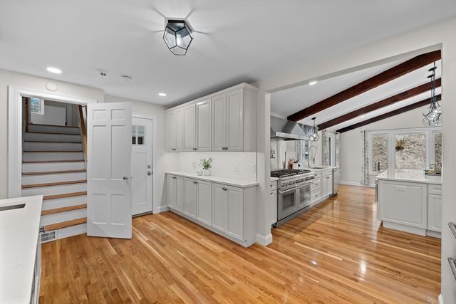 20 Westwood Dr, Worcester, MA 01609