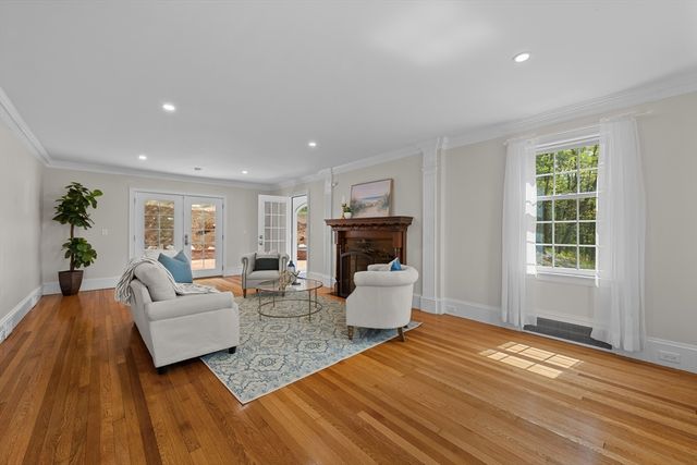 20 Westwood Dr, Worcester, MA 01609
