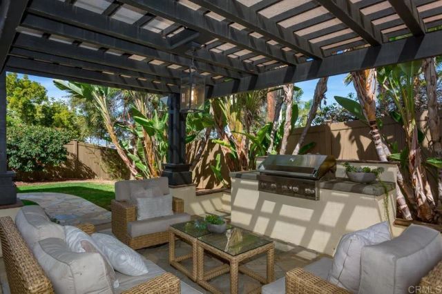 1010 Scarlet Way, Encinitas, CA 92024