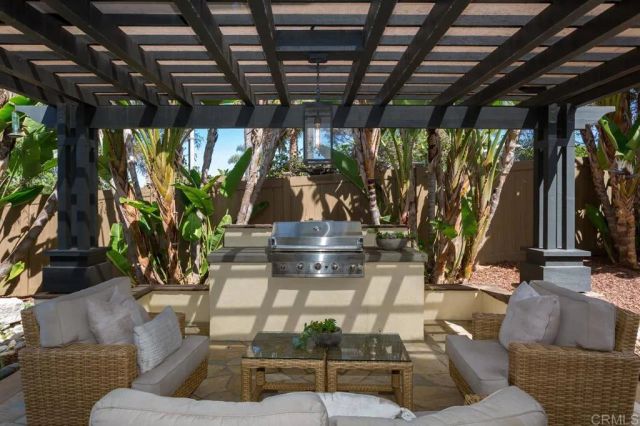 1010 Scarlet Way, Encinitas, CA 92024