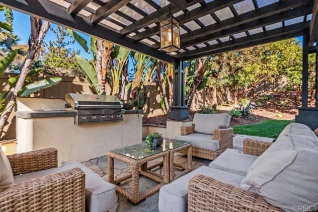 1010 Scarlet Way, Encinitas, CA 92024