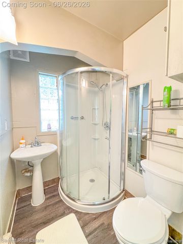 20998 Westhaven Avenue, Southfield, MI 48075