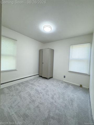 20998 Westhaven Avenue, Southfield, MI 48075