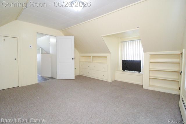 20998 Westhaven Avenue, Southfield, MI 48075