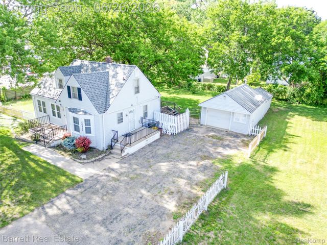 20998 Westhaven Avenue, Southfield, MI 48075