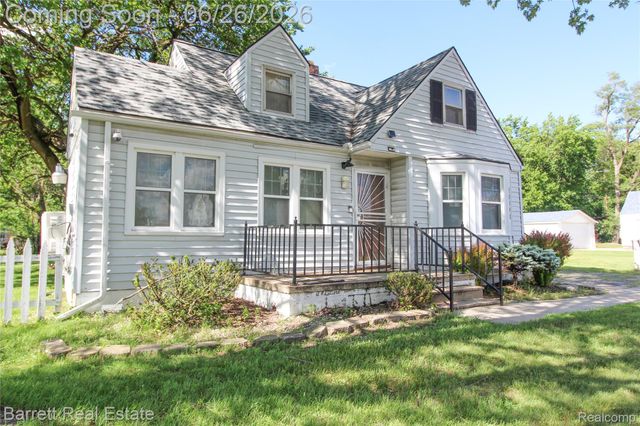 20998 Westhaven Avenue, Southfield, MI 48075