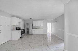 632 SW 16th Avenue D, Fort Lauderdale, FL 33312