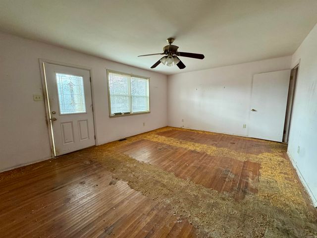 7802 Bonnie Brae Road, Little Rock, AR 72227