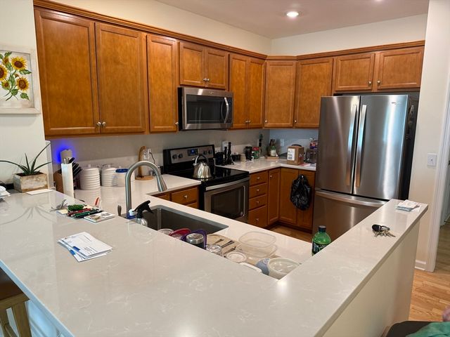 62 Abigail Way 4007, Reading, MA 01867