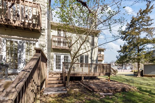 250 S Estes Drive Apt 71, Chapel Hill, NC 27514