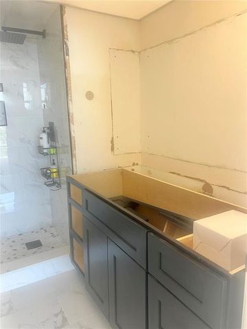2841 N Ocean Boulevard 802, Fort Lauderdale, FL 33308
