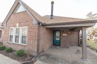 402 Eastbridge Ct, Louisville, KY 40223