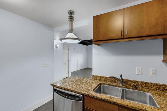 125 N KENTUCKY AVENUE 303, Lakeland, FL 33801