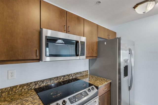 125 N KENTUCKY AVENUE 303, Lakeland, FL 33801