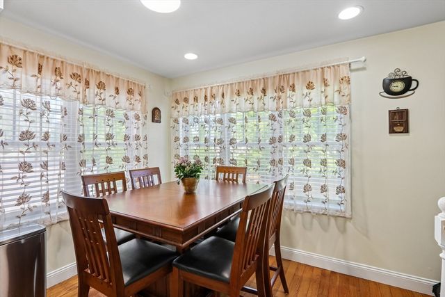 24 Harris St A, Peabody, MA 01960
