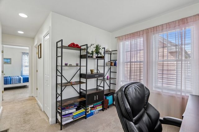 24 Harris St A, Peabody, MA 01960
