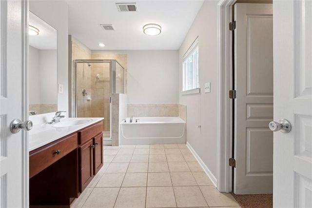 209 Parc View Lane, Woodstock, GA 30188