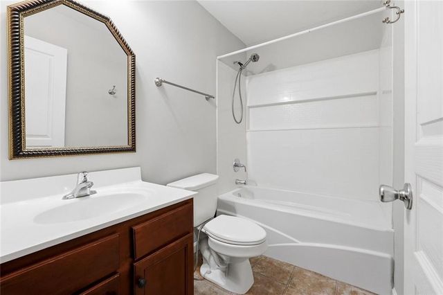 209 Parc View Lane, Woodstock, GA 30188