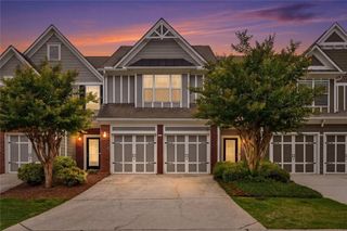209 Parc View Lane, Woodstock, GA 30188