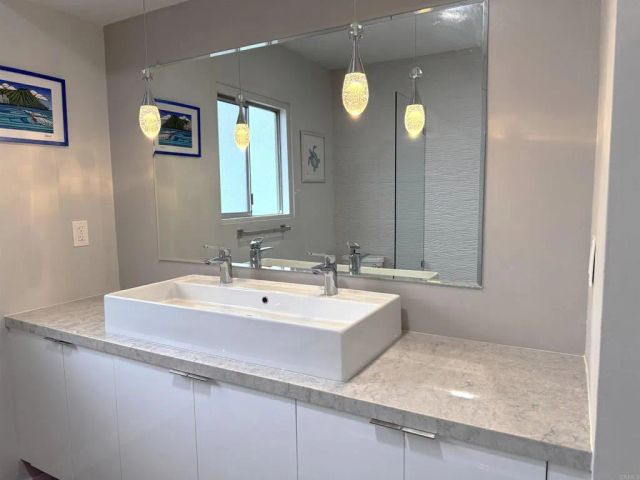 155 15Th Street 25, Del Mar, CA 92014