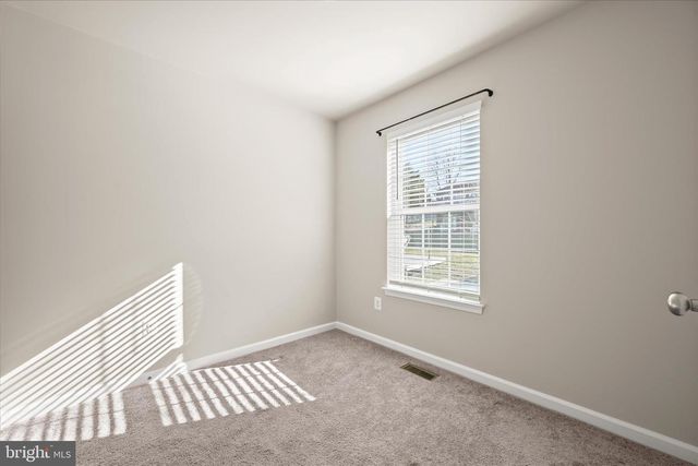 217 BERLIN AVE, Baltimore, MD 21225