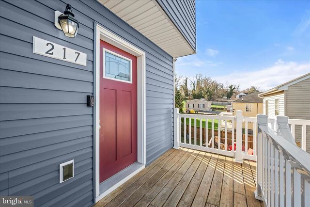 217 BERLIN AVE, Baltimore, MD 21225