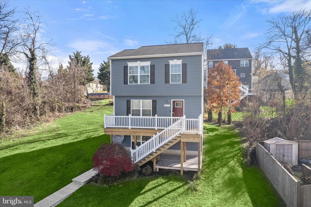 217 BERLIN AVE, Baltimore, MD 21225