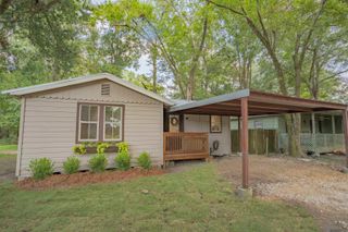 30114 Oak St, Walker, LA 70785