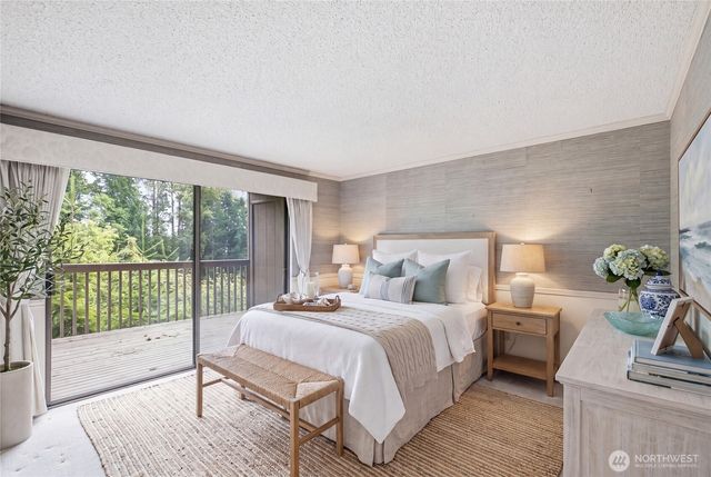 104 168th Avenue NE, Bellevue, WA 98008