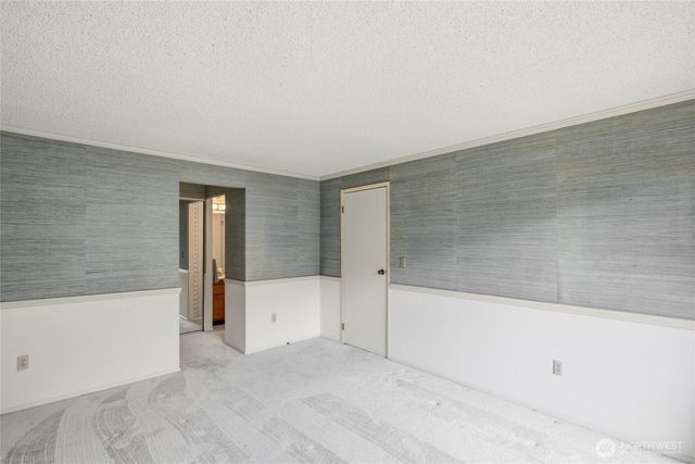 104 168th Avenue NE, Bellevue, WA 98008