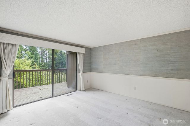 104 168th Avenue NE, Bellevue, WA 98008