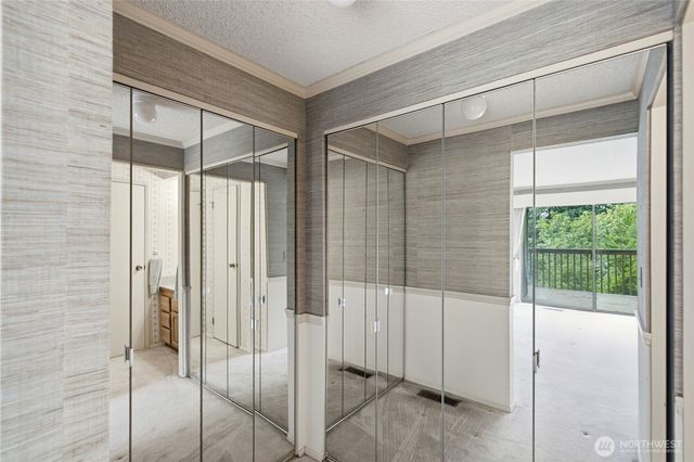 104 168th Avenue NE, Bellevue, WA 98008
