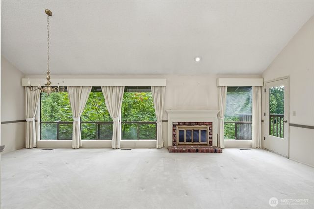 104 168th Avenue NE, Bellevue, WA 98008