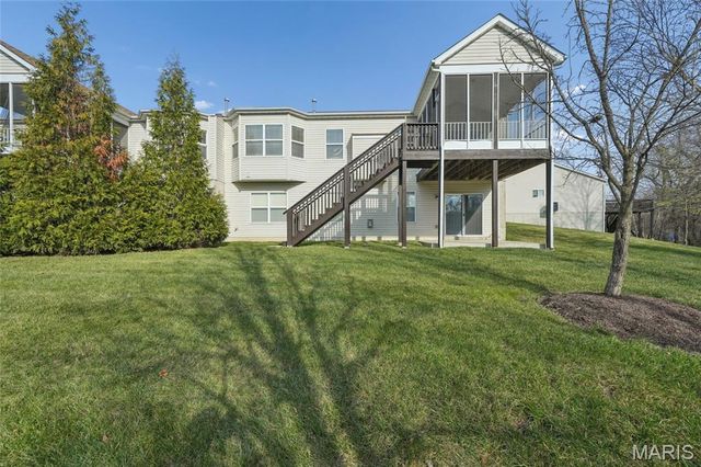 1701 Ridgemont Court, Chesterfield, MO 63146