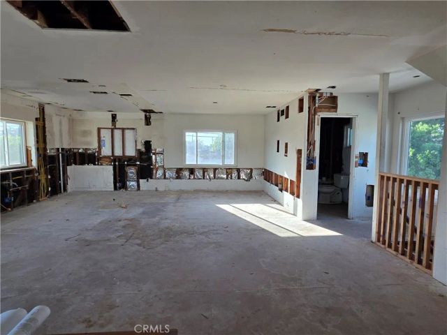 11101 Essex Drive, Los Alamitos, CA 90720