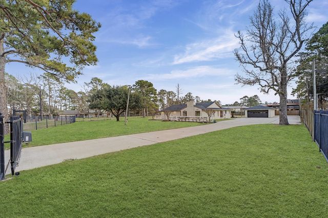 311 Mariachi Street, Crosby, TX 77532