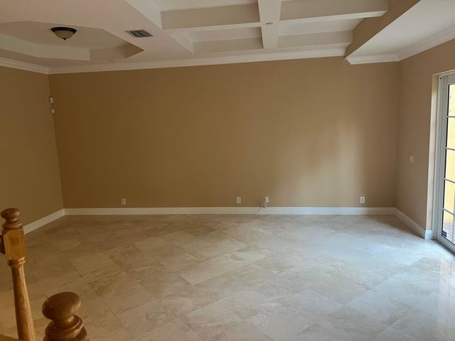 270 NE 69th Circle, Boca Raton, FL 33487