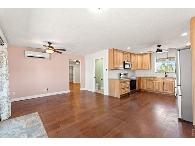 6701 Orchard Dr, Loveland, CO 80538
