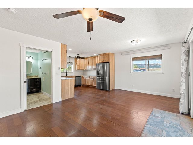 6701 Orchard Dr, Loveland, CO 80538