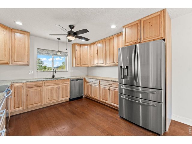 6701 Orchard Dr, Loveland, CO 80538
