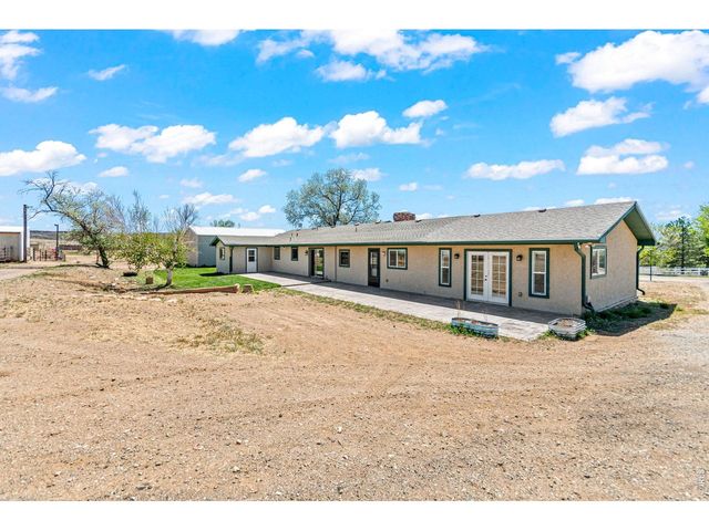 6701 Orchard Dr, Loveland, CO 80538