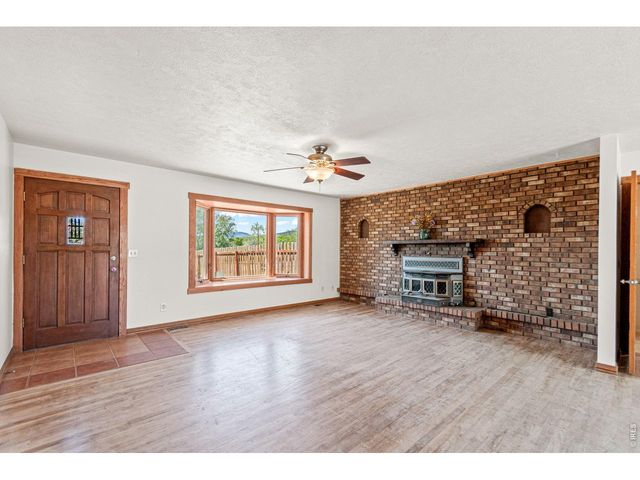 6701 Orchard Dr, Loveland, CO 80538