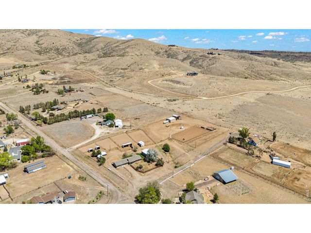 6701 Orchard Dr, Loveland, CO 80538