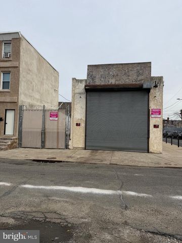 2727 BERKSHIRE ST, Philadelphia, PA 19137