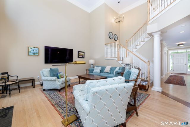 14 Billingsgate Drive 14, Simsbury, CT 06070