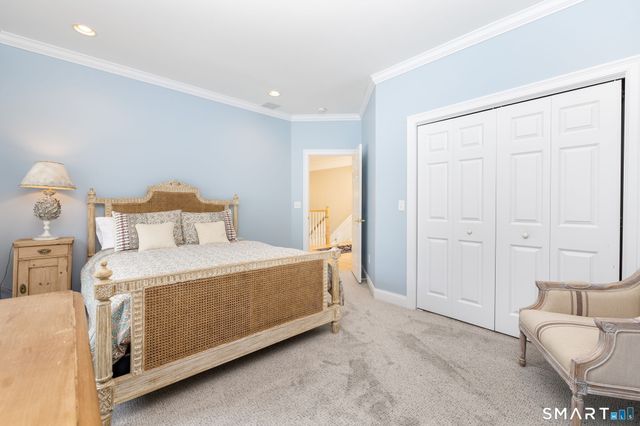 14 Billingsgate Drive 14, Simsbury, CT 06070