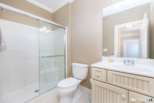 14 Billingsgate Drive 14, Simsbury, CT 06070