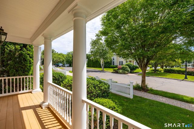 14 Billingsgate Drive 14, Simsbury, CT 06070
