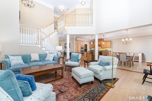14 Billingsgate Drive 14, Simsbury, CT 06070